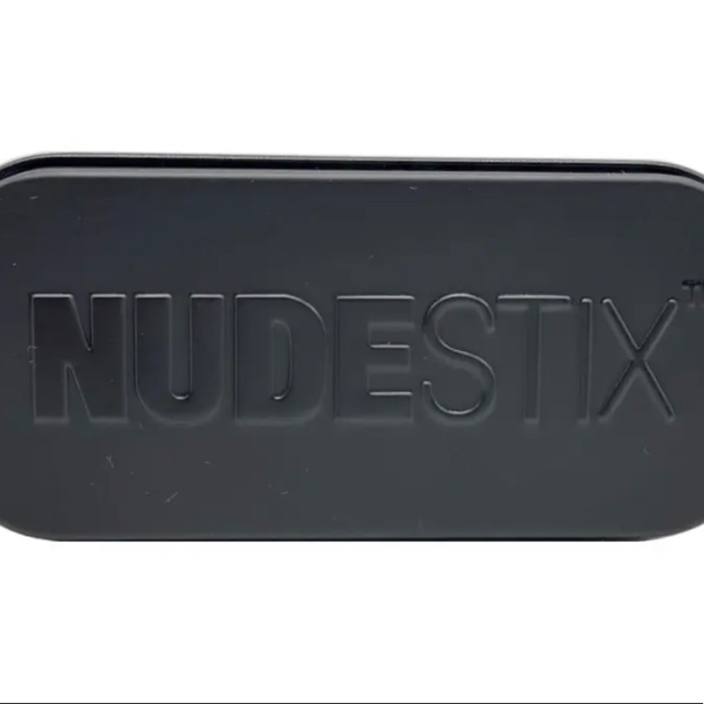 Nudestix Nudies Glow All Over Face
Glow Color